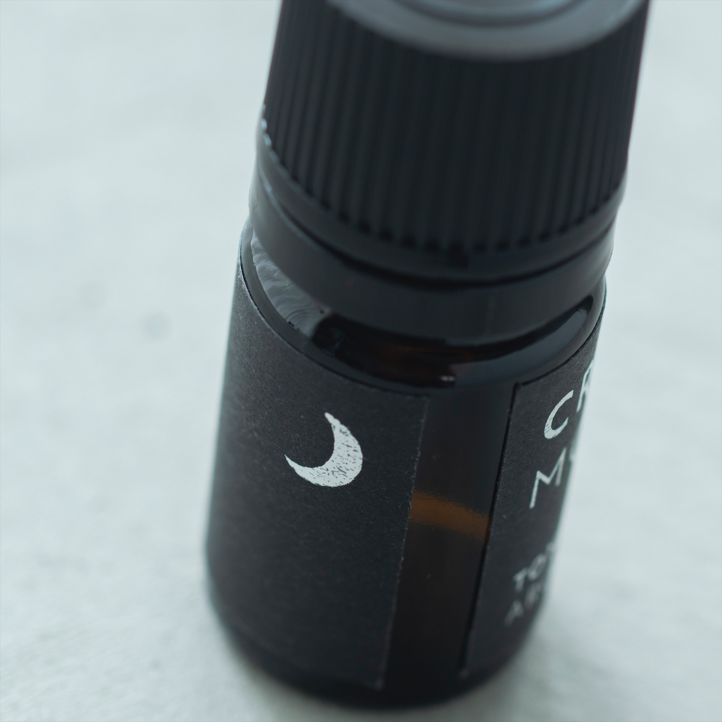 MOON-月の満ち欠け- CRESCENT MOON